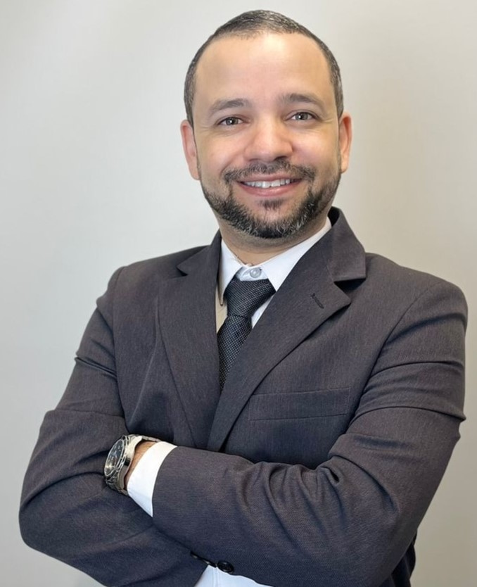 Advogado Associado